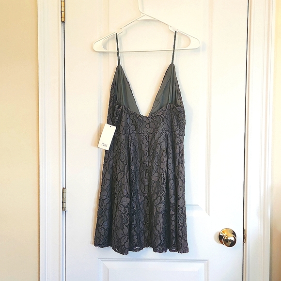 Tobi Grey Spaghetti Strapped Lace Mini Dress Size Medium - Picture 3 of 11